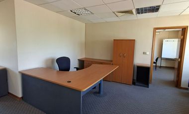 Arriendo espectacular oficina 7 privados, 2 B, 2E    entrega inmediata , a pasos de Av. Libertad ,Viña del Mar