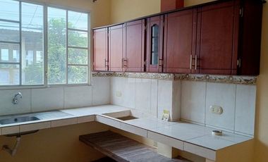 SE ALQUILA DEPARTAMENTO