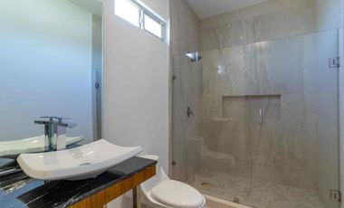 Casa en renta en Punta del Lago Hermosillo, zona poniente, equipada con paneles solares y amplios espacios