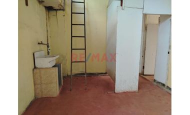 Edificio de 4 Pisos en Venta – Excelente Ubicación en Sullana, Calle Ugarte 1601//ID:1162483