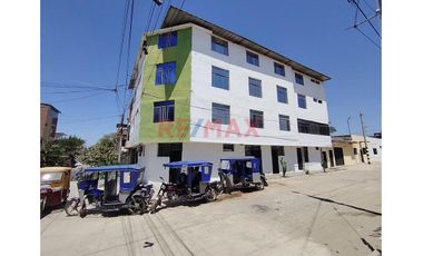 Edificio de 4 Pisos en Venta – Excelente Ubicación en Sullana, Calle Ugarte 1601//ID:1162483