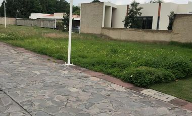 Terreno en Venta en El Bajio - Condominio Frondas Residencial en Zapopan, Jalisco