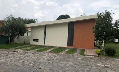 Terreno en Venta en El Bajio - Condominio Frondas Residencial en Zapopan, Jalisco