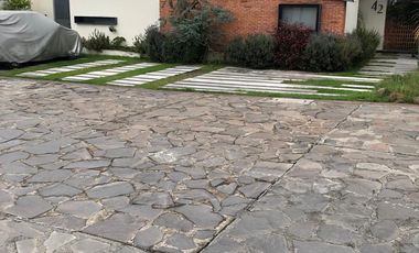 Terreno en Venta en El Bajio - Condominio Frondas Residencial en Zapopan, Jalisco