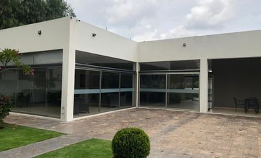 Terreno en Venta en El Bajio - Condominio Frondas Residencial en Zapopan, Jalisco