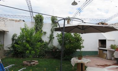 CASA EN LUZURIAGA MAIPU