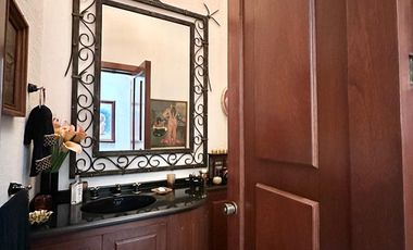 INTERLOMAS:  CASA EN BOSQUES DE LAS PALMAS