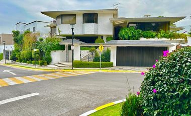 INTERLOMAS:  CASA EN BOSQUES DE LAS PALMAS