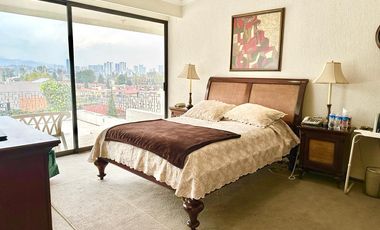 INTERLOMAS:  CASA EN BOSQUES DE LAS PALMAS