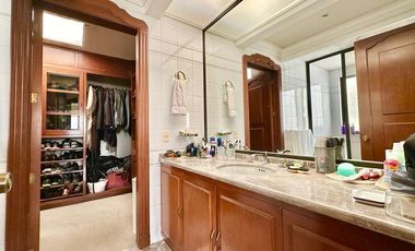 INTERLOMAS:  CASA EN BOSQUES DE LAS PALMAS