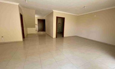 CASA DE VENTA O ALQUILER EN ARCADIA