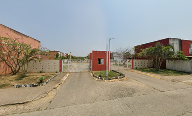 CASA EN CIRCUITO DE SAN GABRIEL,COATZACOALCOS, VERACRUZ. ¡¡NO CREDITOS!!