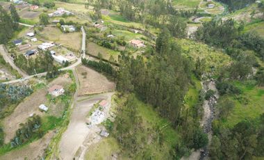 TERRENO 1500M2 PLANO EN SIGSIPABAMBA - DELEG