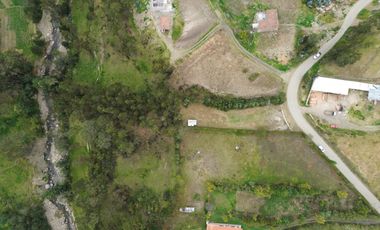 TERRENO 1500M2 PLANO EN SIGSIPABAMBA - DELEG