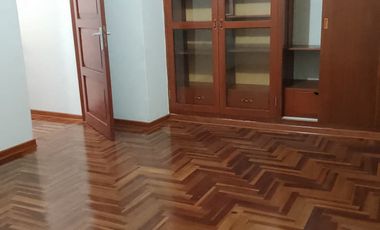 Amplio depa con terraza en Santa María, 5ta Etapa, Trujillo