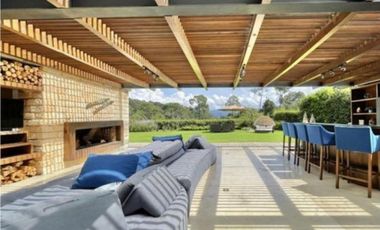 Avandaro, Casa en Condominio en Venta