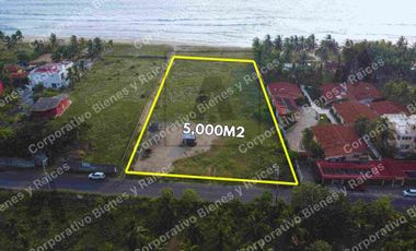 LOTE EN PLAYA BLANCA ZIHUATANEJO GUERRERO