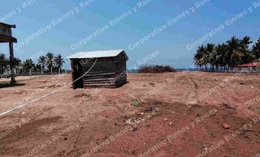 LOTE EN PLAYA BLANCA ZIHUATANEJO GUERRERO