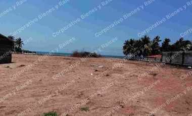 LOTE EN PLAYA BLANCA ZIHUATANEJO GUERRERO