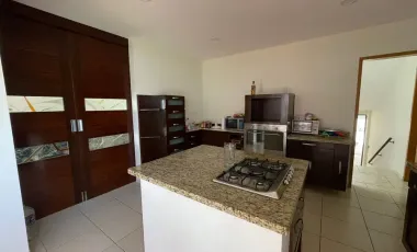 CASA CON ALBERCA EN VENTA EN RINCON DEL CONCHAL I ARLETTE FLORES