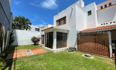 CASA CON ALBERCA EN VENTA EN RINCON DEL CONCHAL I ARLETTE FLORES