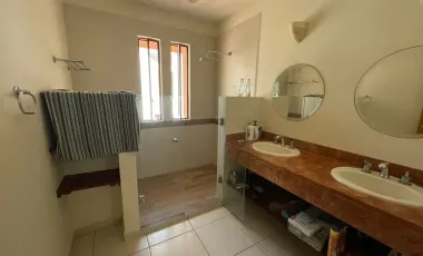 CASA CON ALBERCA EN VENTA EN RINCON DEL CONCHAL I ARLETTE FLORES