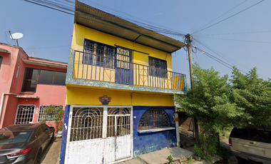 CASA EN VENTA EN MONARCA 83, COL. LOS NARANJOS, LA PRIMAVERA, TAPACHULA DE CÓRDOVA Y ORDÓÑEZ, CHIS. GRAN OPORTUNIDAD DE INVERSIÓN (REMATE BANCARIO).