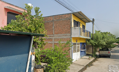 CASA EN VENTA EN MONARCA 83, COL. LOS NARANJOS, LA PRIMAVERA, TAPACHULA DE CÓRDOVA Y ORDÓÑEZ, CHIS. GRAN OPORTUNIDAD DE INVERSIÓN (REMATE BANCARIO).