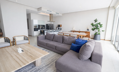 Precio de oportunidad venta 3 recamaras con terraza privada en Bolongo –