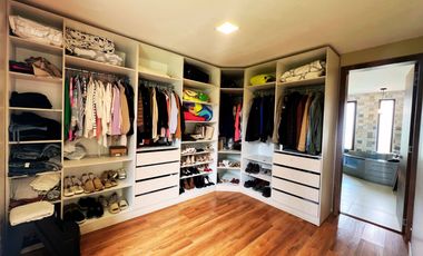 CASA EN VENTA EN ZHUMIR, PAUTE