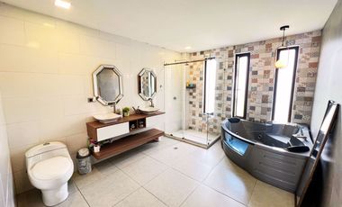 CASA EN VENTA EN ZHUMIR, PAUTE