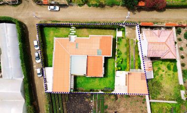 CASA EN VENTA EN ZHUMIR, PAUTE