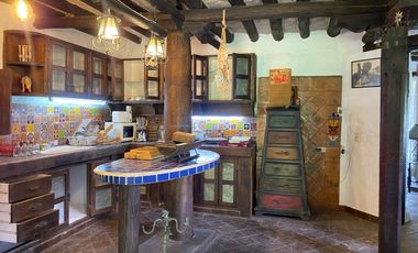 LOS CHILLOS: HERMOSA HACIENDA 6HCTS, SECTOR AMAGÜAÑA : $1200.000,00