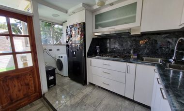 VENTA CASA 4 DORMITORIOS, CERRILLOS