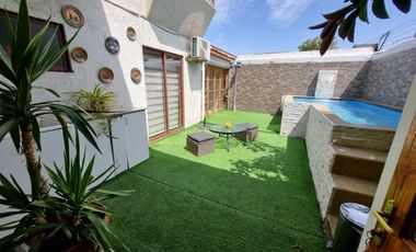 VENTA CASA 4 DORMITORIOS, CERRILLOS