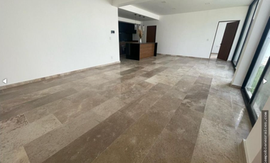 CASA SOLA EN VENTA, KLOOSTER VIVEROS, JIUTEPEC