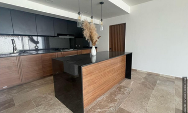 CASA SOLA EN VENTA, KLOOSTER VIVEROS, JIUTEPEC