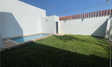CASA SOLA EN VENTA, KLOOSTER VIVEROS, JIUTEPEC