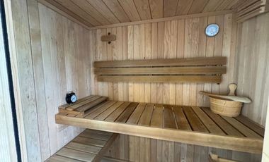 Casa  en calle cerrada con vigilancia