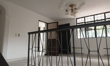 ARRIENDO CASA LA CEIBA