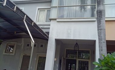 Disewakan ..rumah di villa Resort Mediterania, Pantai indah kapuk