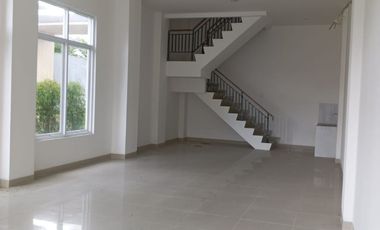 Ruko Gandeng 4 Modernland Kota Tangerang