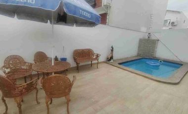 En Alquiler Casa con Piscina Privada Vía a Salitre
