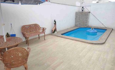 En Alquiler Casa con Piscina Privada Vía a Salitre