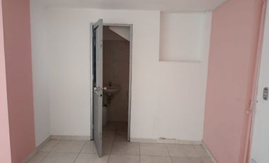 ARRIENDO CASA O LOCAL COMERCIAL
