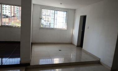 ARRIENDO CASA O LOCAL COMERCIAL
