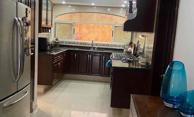 Venta casa Naciones Unidas