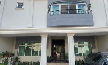 Venta casa Naciones Unidas