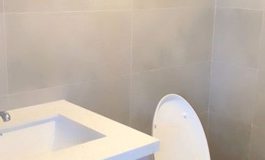 Exclusivo local comercial en venta, en el centro de Cuenca