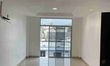 DEPARTAMENTO DE ALQUILER EN COLINAS DE CEIBOS